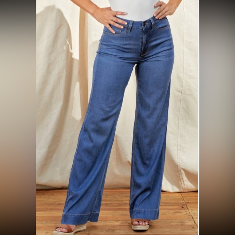 New women’s High Rise Flare Denim Pants